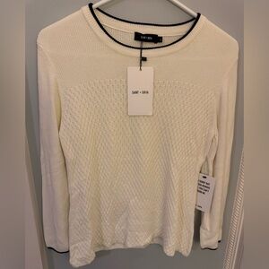 Crewneck lightweight sweater